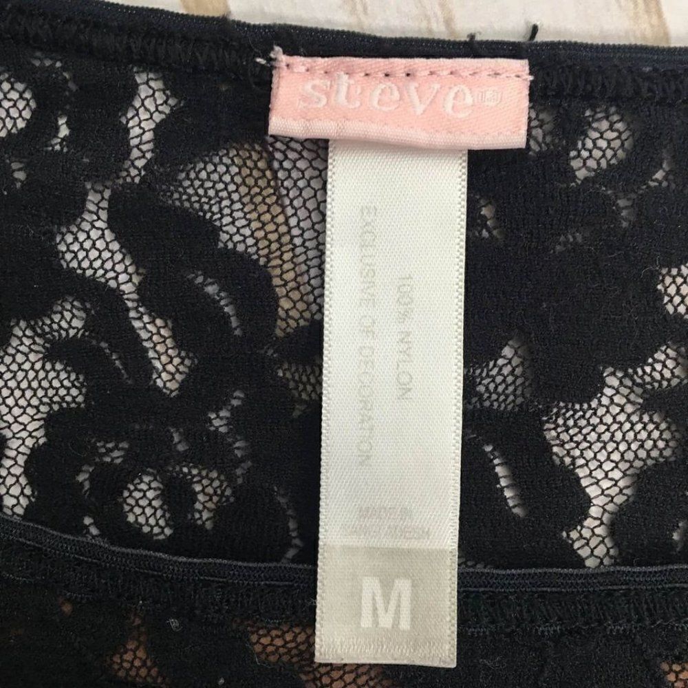 Lace top - Picture 4 of 5